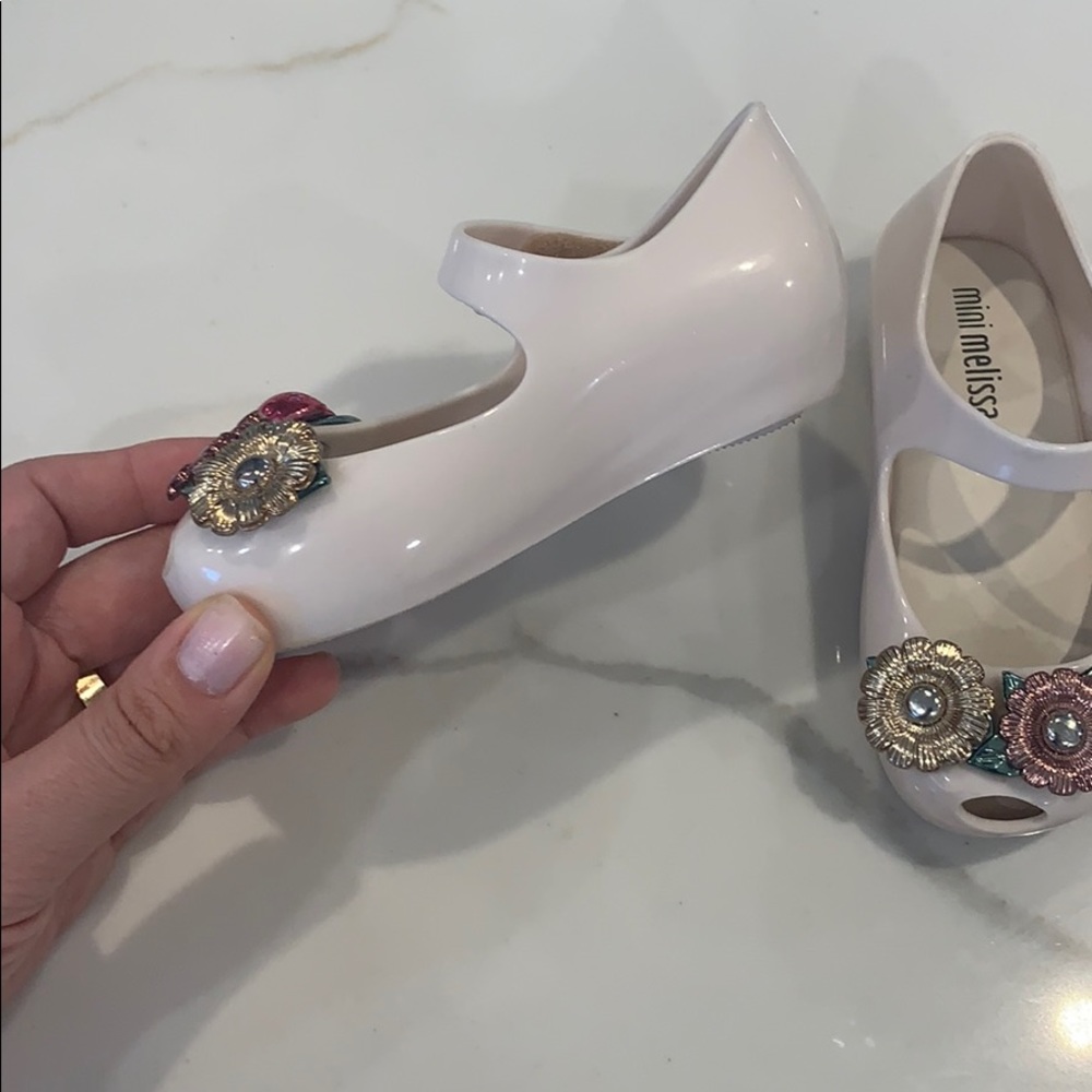 Mini Melissa - Picture 2 of 5